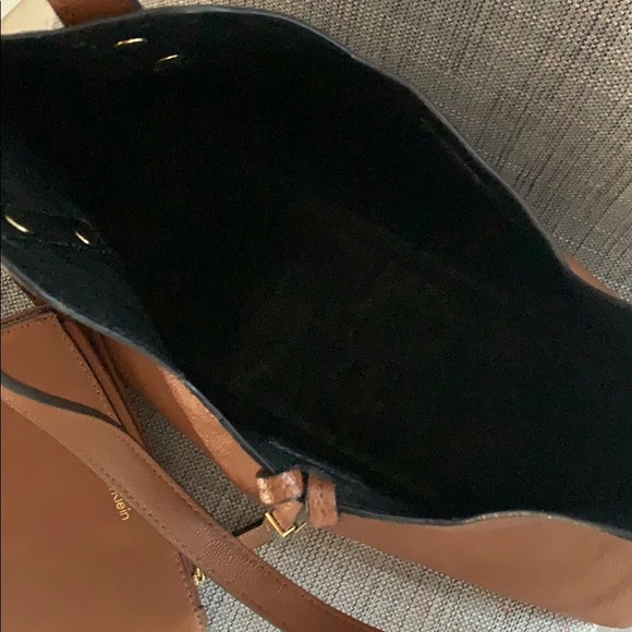 Calvin Klein purse with small clutch/wallet - Picture 4 of 6